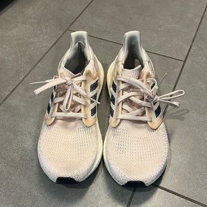 Adidas Women’s Ultraboosts - Size 8